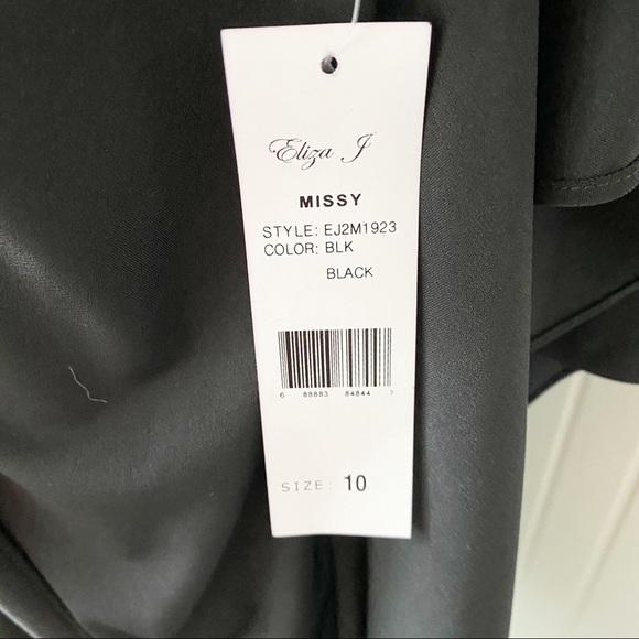 NWT Eliza J Black Sheath Cocktail Party Dress with One Side Wing Sleeve Size 10 - Picture 9 of 16